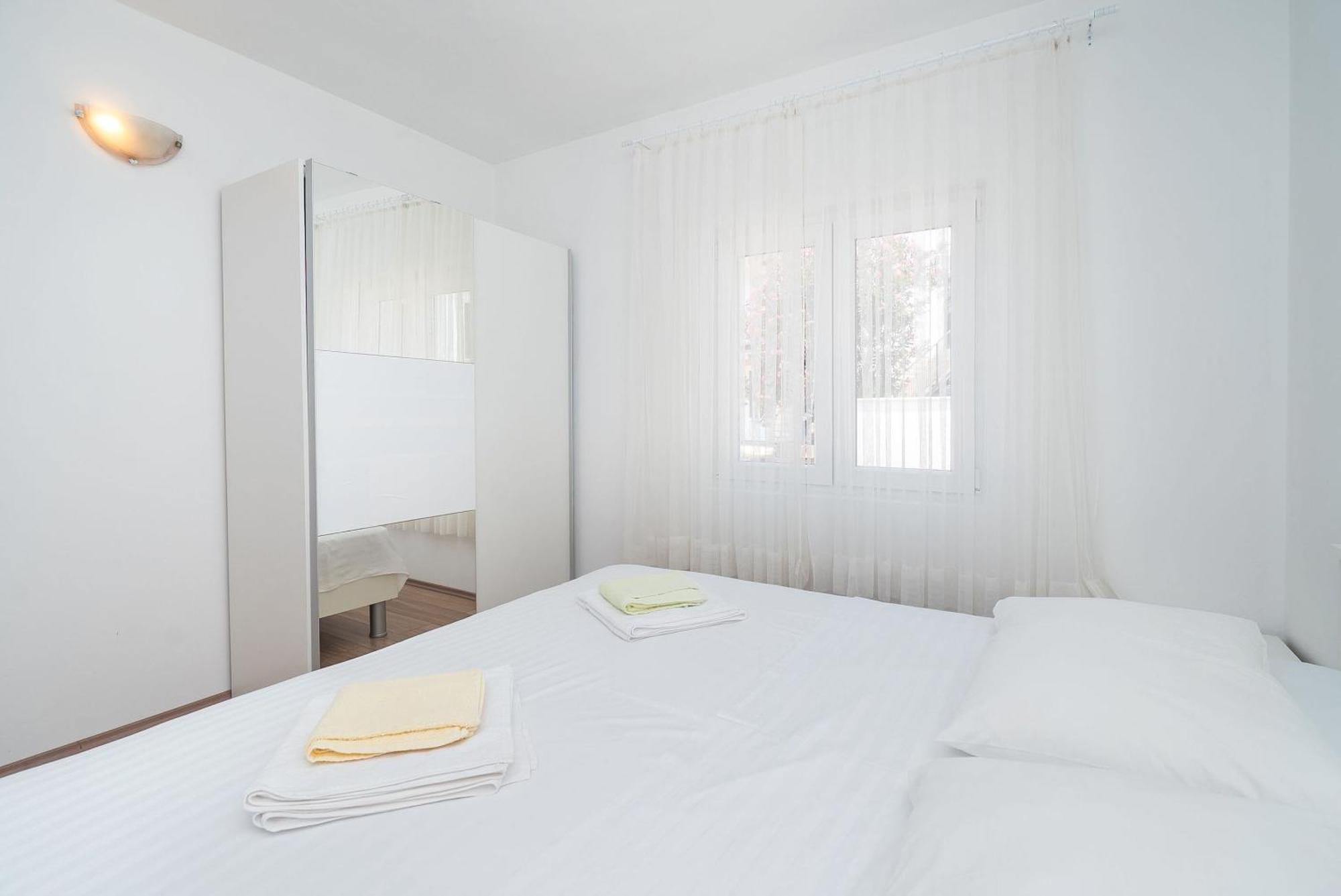 Apartment Ljuba Primošten Kültér fotó