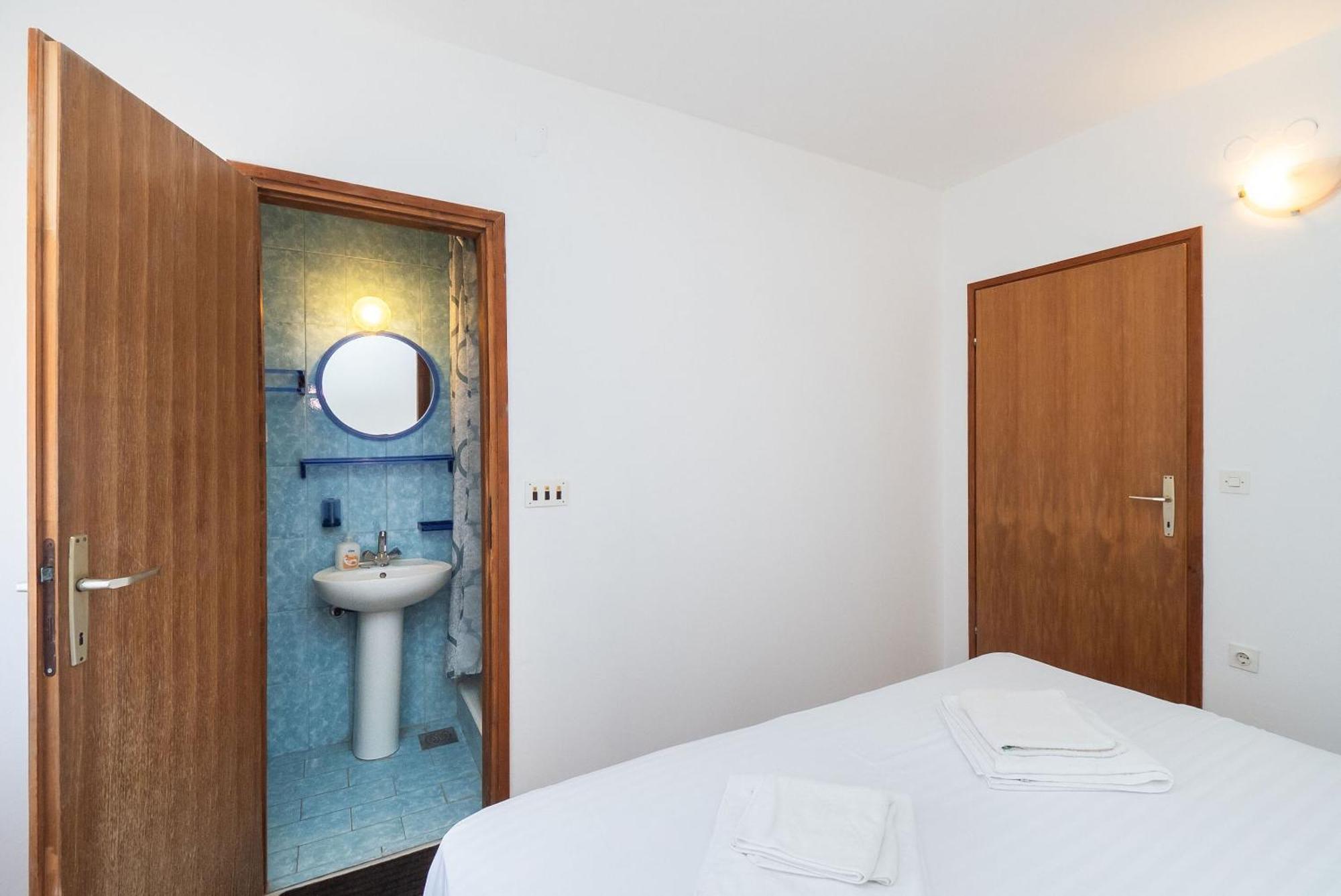 Apartment Ljuba Primošten Kültér fotó